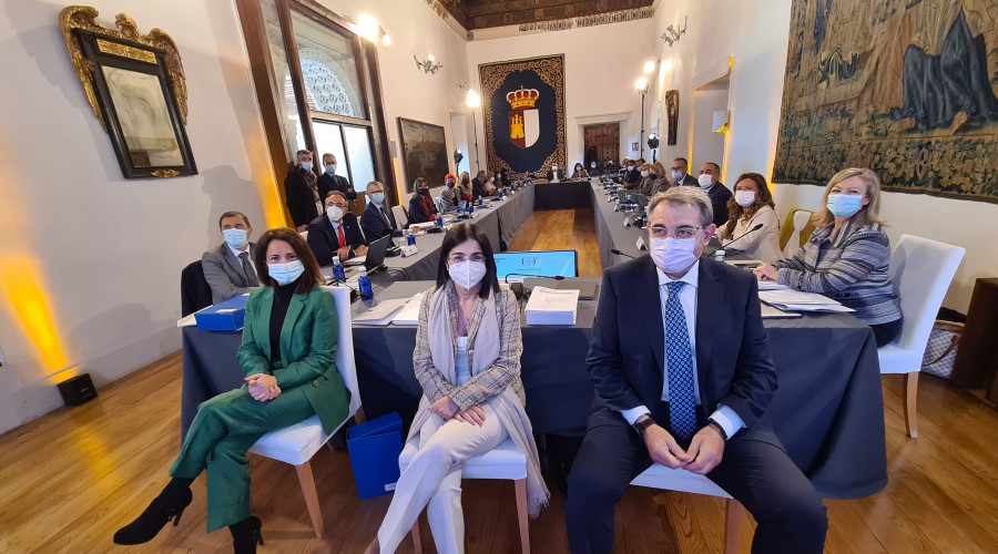 El fin de las mascarillas en interiores llegará el 20 de abril